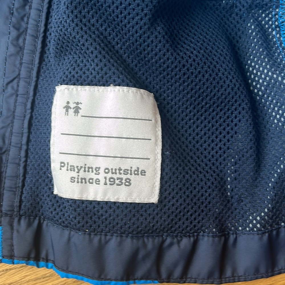 Kids Blue Columbia rain Jacket with reflector on top zipper - Picture 5 of 9